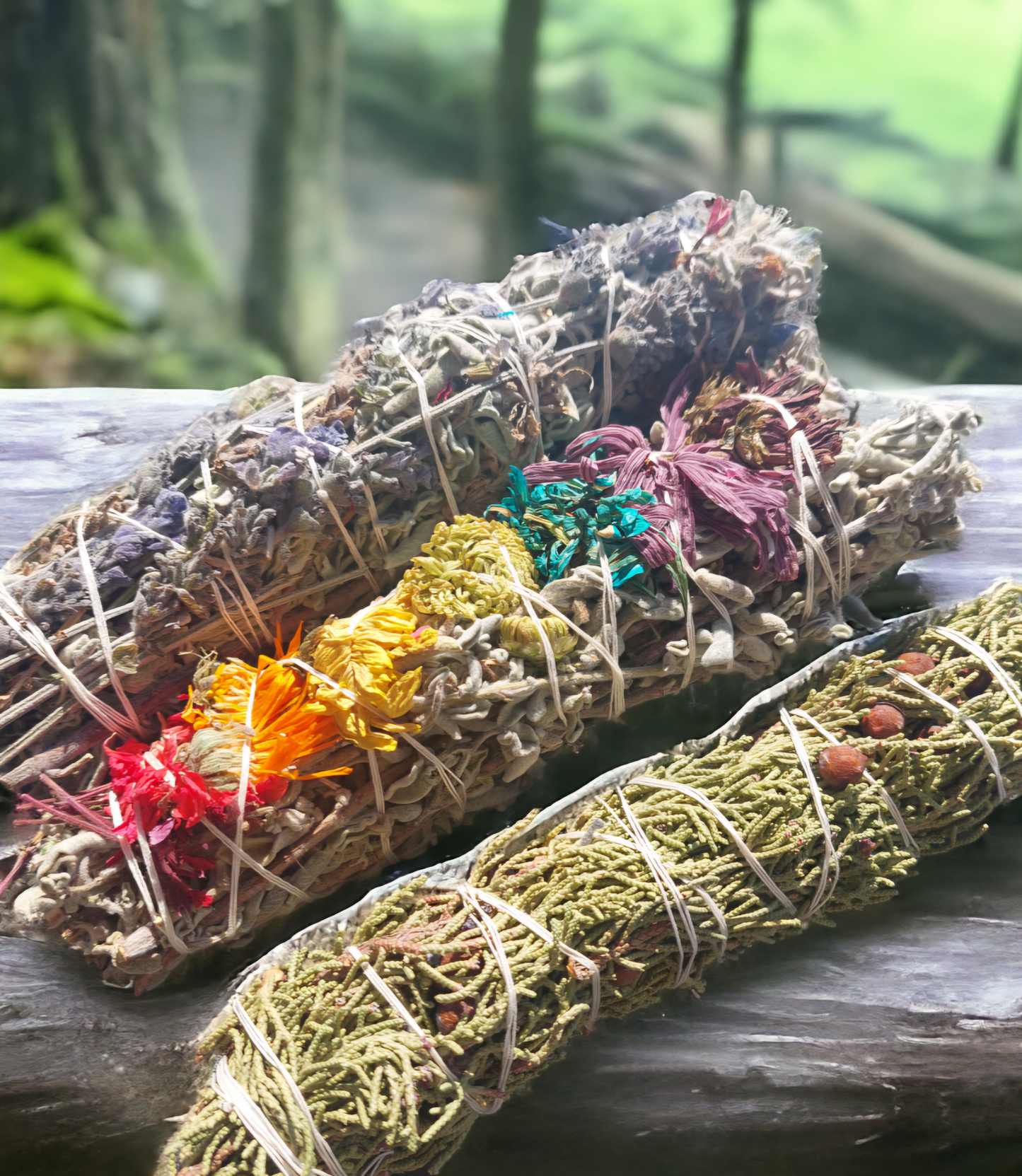 Smudging bundles : White sage and others